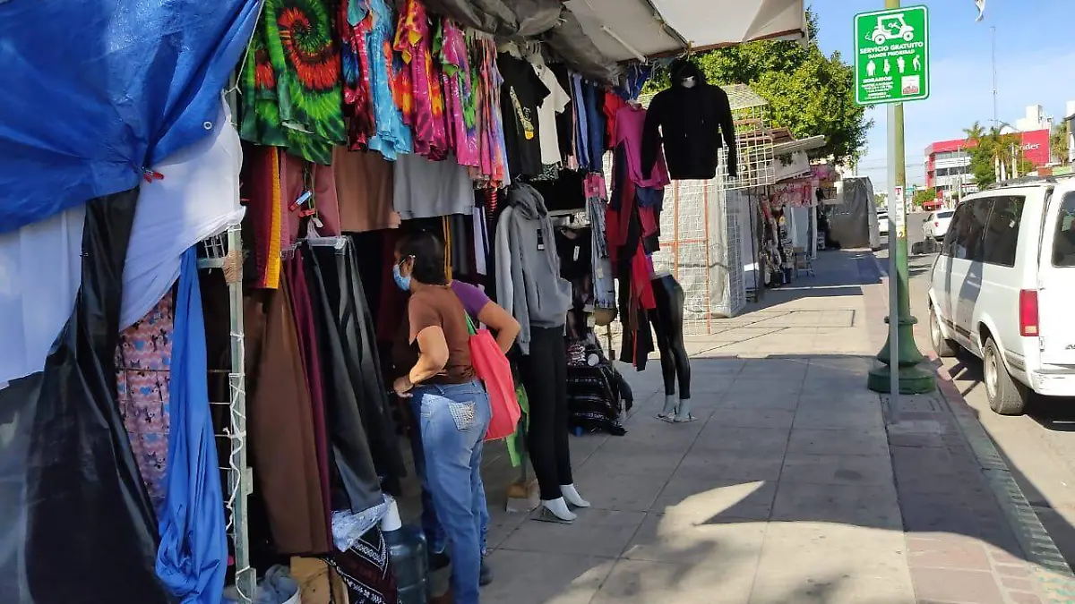 Tianguis  navideño 2020 Jardín Juárez (3)